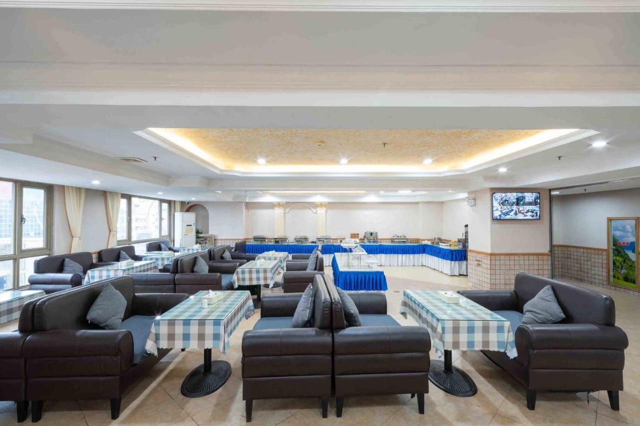 Vienna Hotel Shenzhen Songgang Liye Road Bagian luar foto