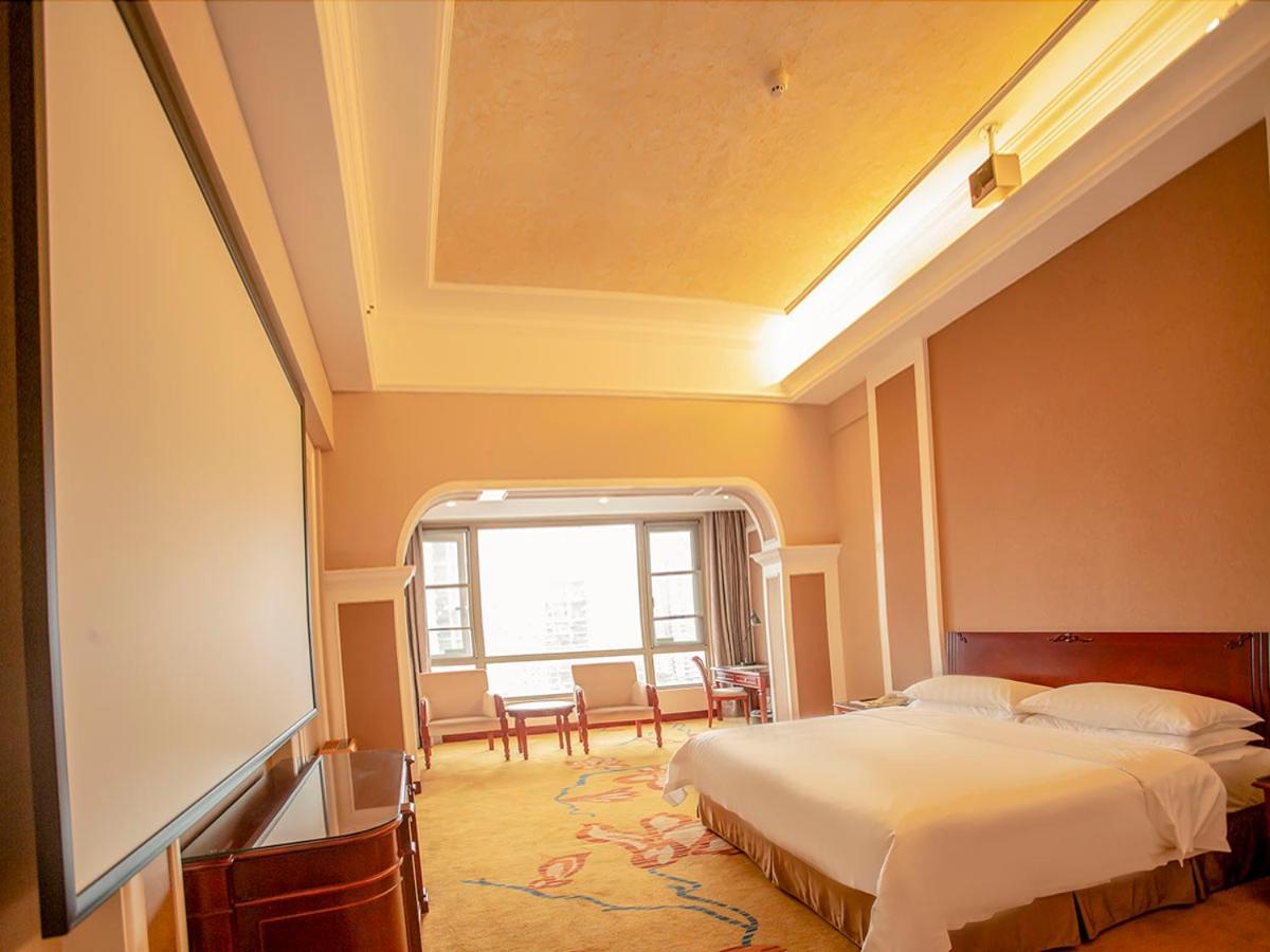 Vienna Hotel Shenzhen Songgang Liye Road Bagian luar foto